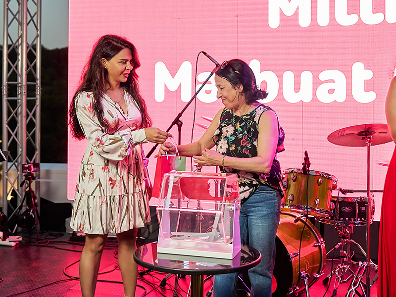 “Nar” milli mətbuatın 150 illiyini media nümayəndələri ilə qeyd edib