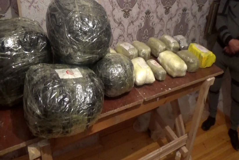 Bakıda narkotik satışını həyata keçirməkdə təqsirləndirilən 6 nəfər həbs olunub