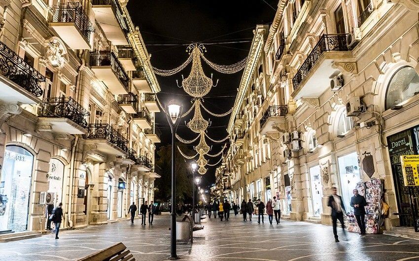 "Baktelecom"dan Bakının mərkəzindəki yanğınla bağlı – AÇIQLAMA