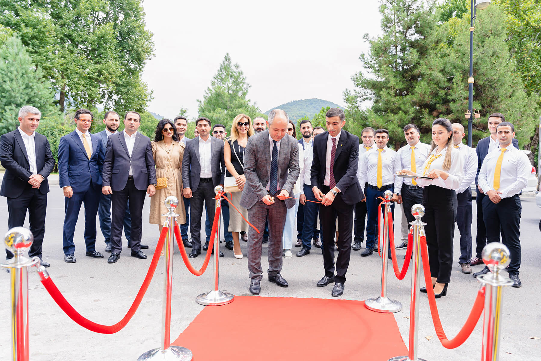 "Yelo Bank" artıq Qəbələdə!