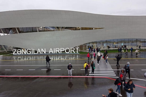 Zəngilan hava limanının ilk mülki sərnişinləri idmançılar oldu - FOTO