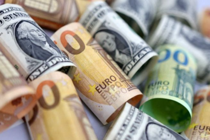 Rəsmi məzənnələr AÇIQLANDI