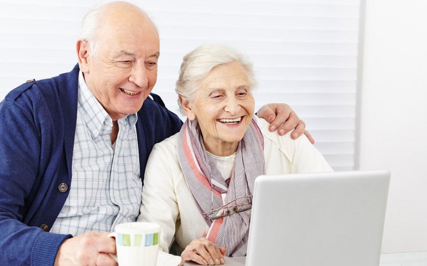 Azərbaycanda yaşı 100 və daha yuxarı olan pensiyaçıların sayı açıqlanıb