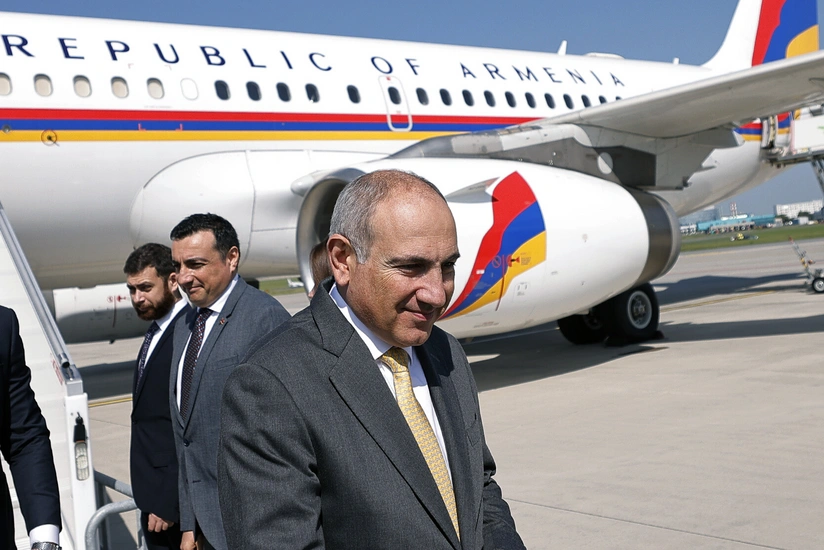 Paşinyanın təyyarəsi Azərbaycanın hava məkanından keçib – İlk dəfə