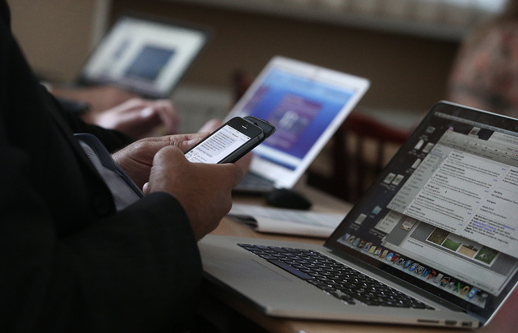 Azərbaycanda əhali internetdən daha çox əyləncə və tanışlıq üçün istifadə edir