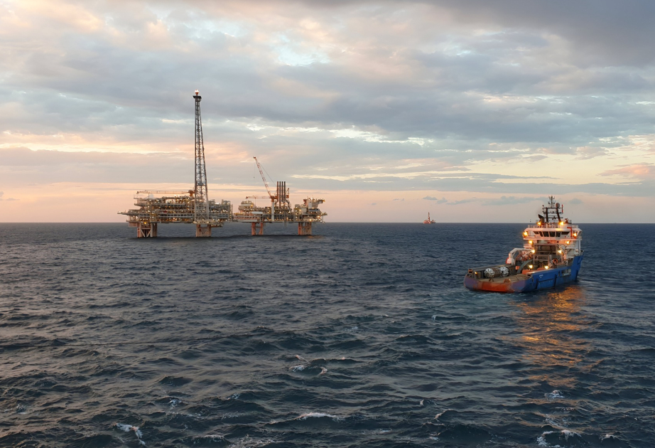 “Azeri Light”ın qiyməti 71 dolları keçdi