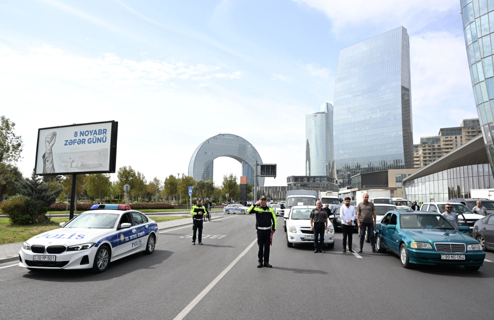 Şəhidlərin xatirəsi bir dəqiqəlik sükutla yad edilib