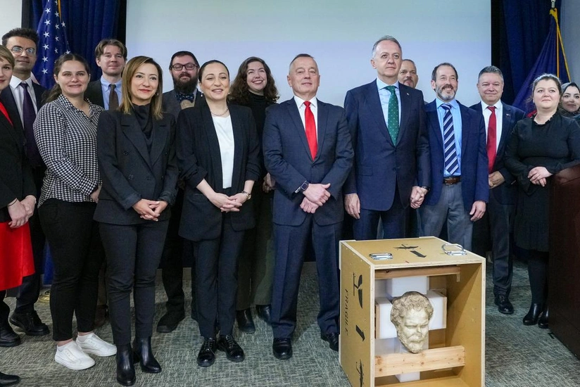 ABŞ 41 tarixi əsəri Türkiyəyə geri qaytarıb