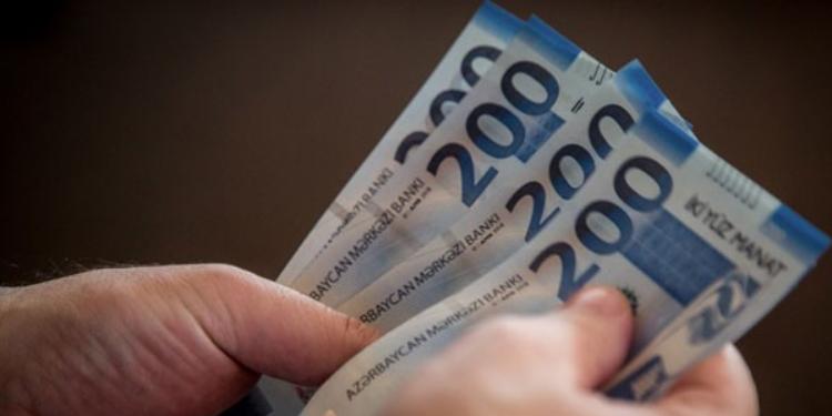 Naxçıvanda orta aylıq əməkhaqqı 812 manat olub