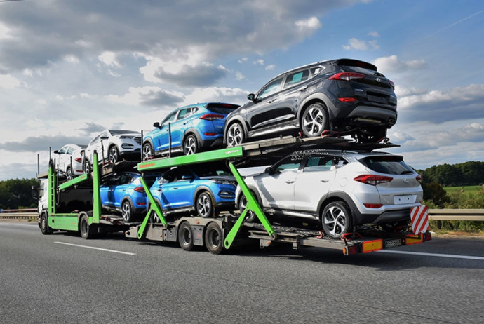 Azərbaycan 2 milyard dollar dəyərində avtomobil idxal edib