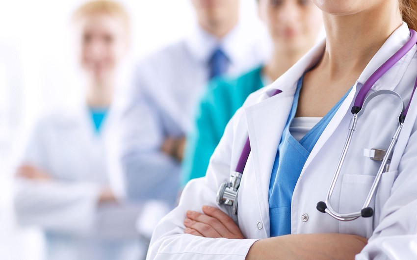 TƏBİB rəhbəri: Tibb bacılarının evlərdə fəaliyyətinə icazə verilmir