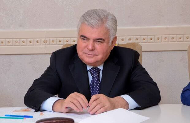 Ziya Məmmədovun qohumları Goranboyda gips yataqlarını talan edir