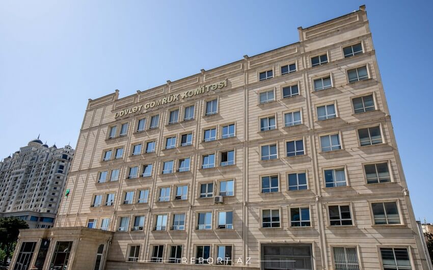 Türkiyə vətəndaşlarından rüşvət alınıb? – Gömrük Komitəsindən CAVAB