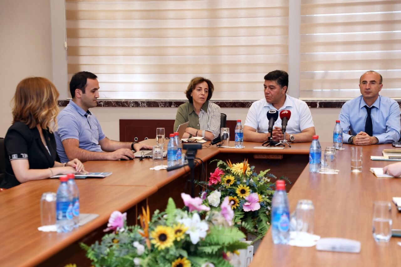 “Azəriqaz”ın “Açıq qapı” aksiyasında abonentlərə vacib mesajlar verildi