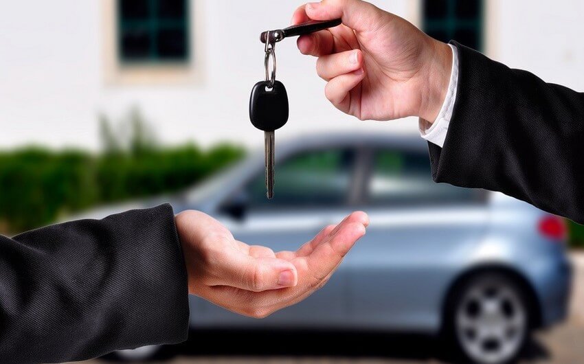 Azərbaycanda avtomobillərin kirayəyə verilməsi biznesi özünü doğruldurmu?