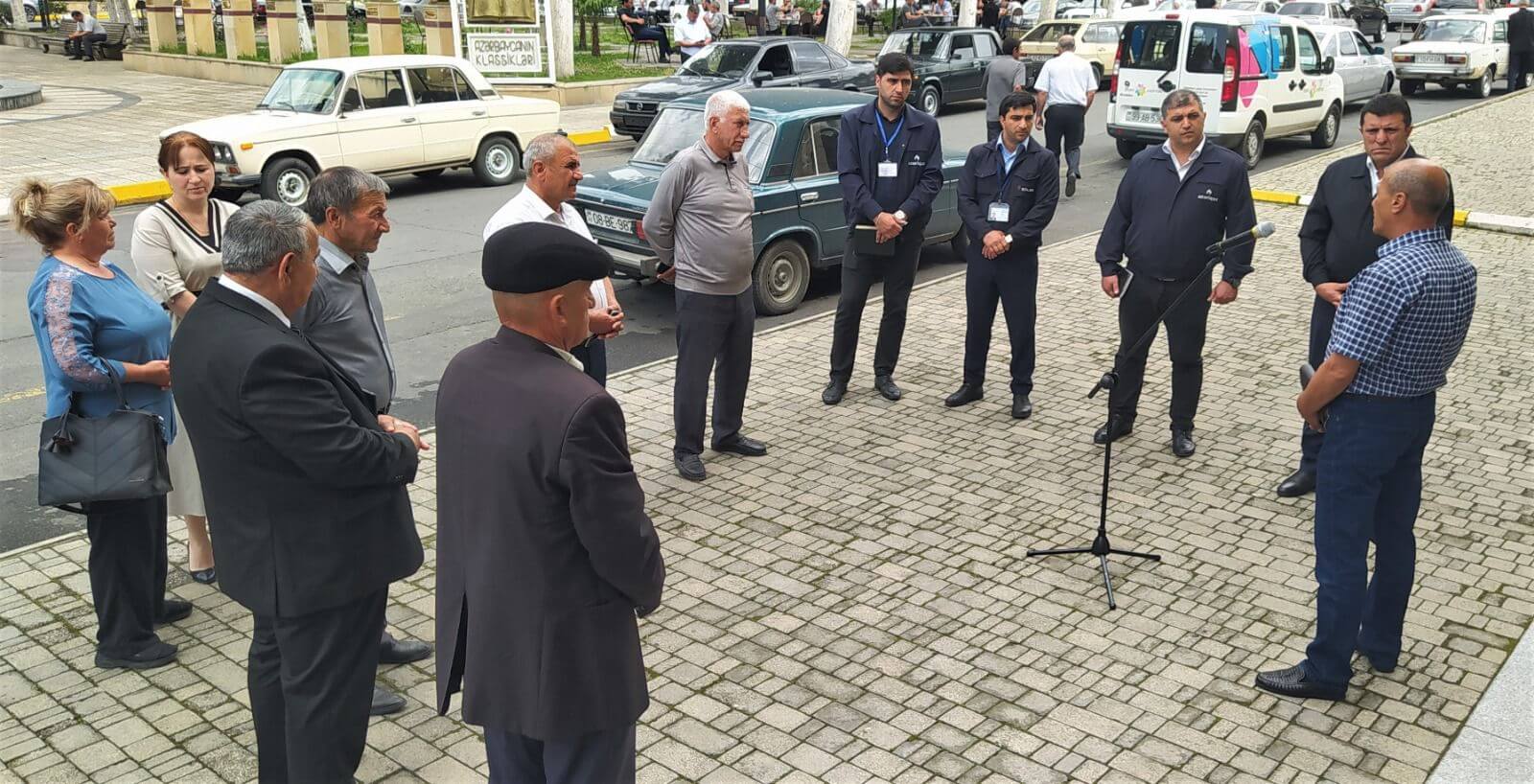 Zaqatalada keçirilən “Açıq mikrofon” aksiyasına sakinləri gətirən tək səbəb