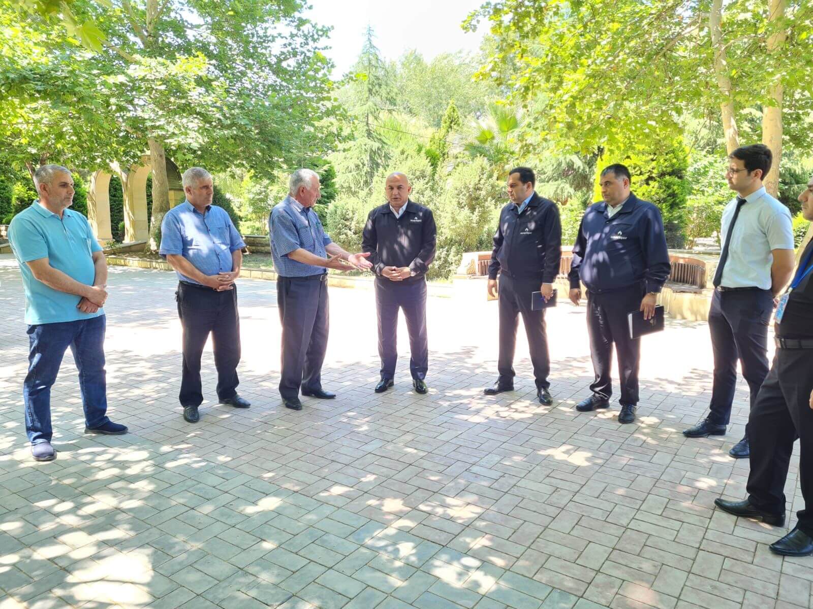 4 kəndin sakinləri “Açıq mikrofon”da bir araya gəldi