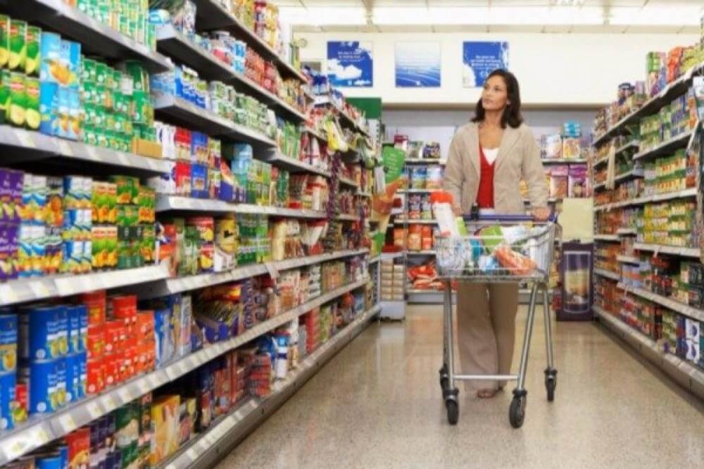 Bakı əhalisi market və mağazalardan 12 milyard manatlıq alış-veriş edib