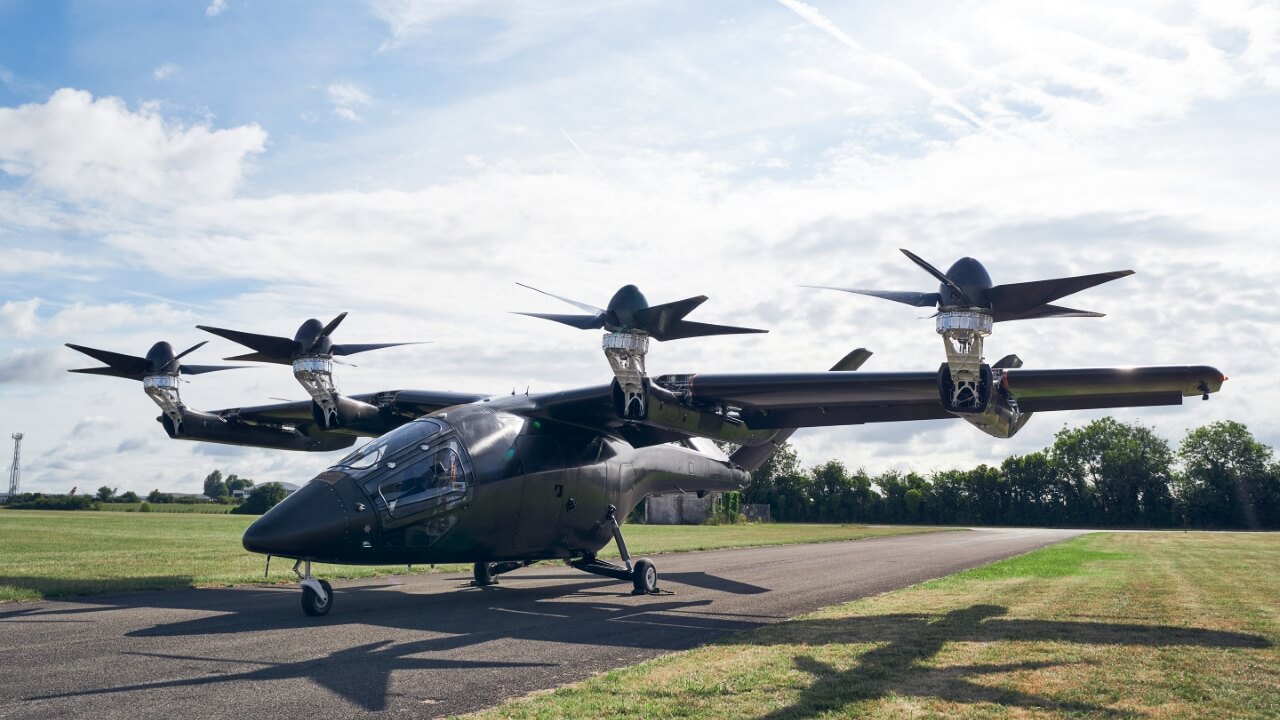 Uçan taksi ilk sınaq uçuşunu tamamladı - VİDEO