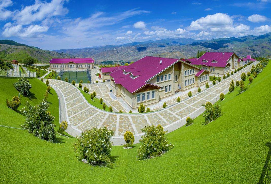 “Nəqşicahan” Holdinqin istirahət və xizək mərkəzləri satılıb