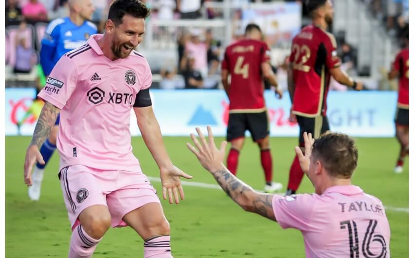 Messi karyerasında 100-cü kluba qol vurub