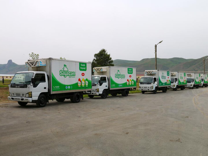 "Siyəzən Broyler" işçilər axtarır - Maaş 700-800-900 manat