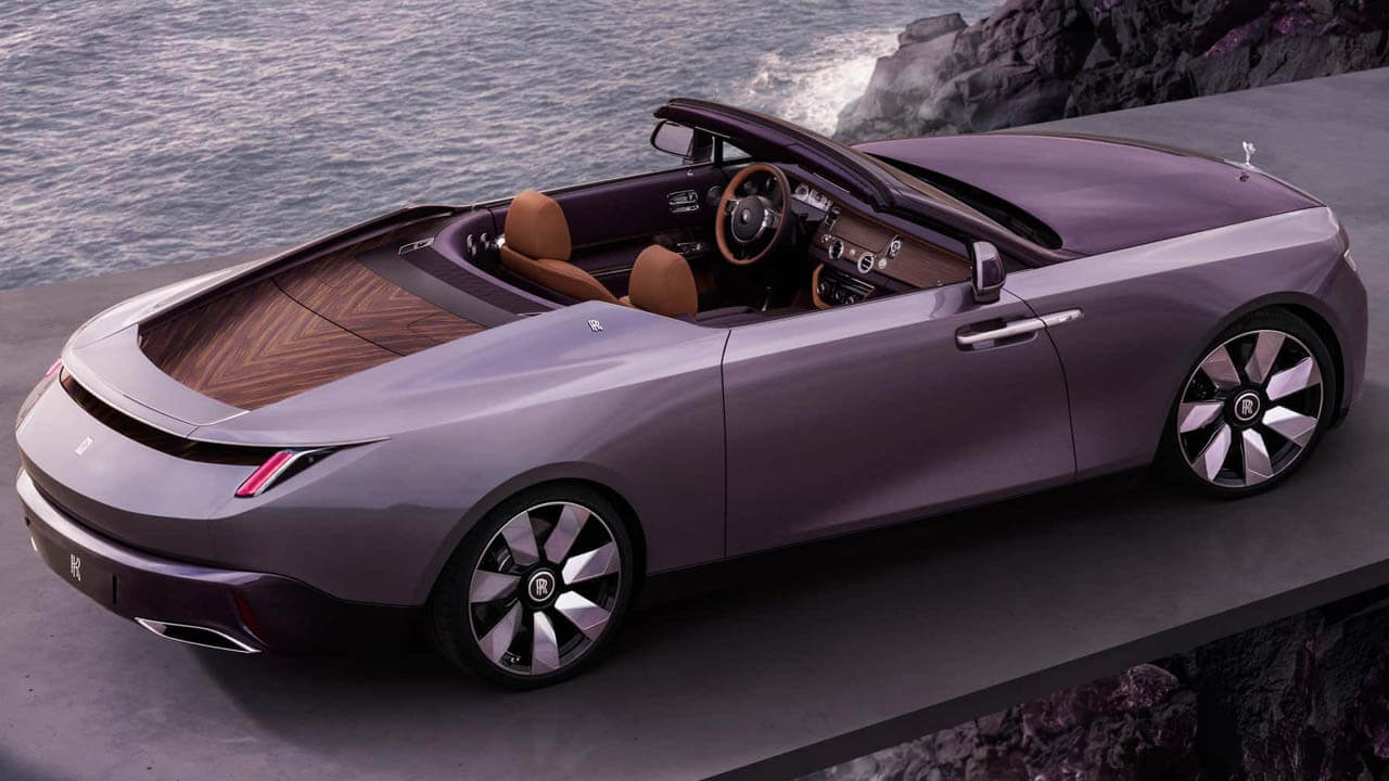 "Rolls-Royce" xüsusi sifarişlə istehsal olunan modelini təqdim edib