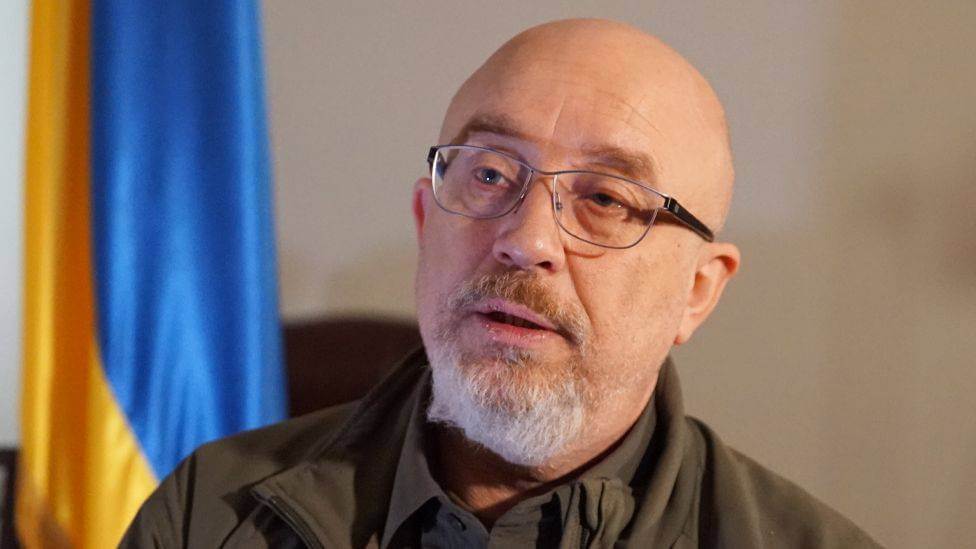 Ukraynanın müdafiə naziri istefa verib