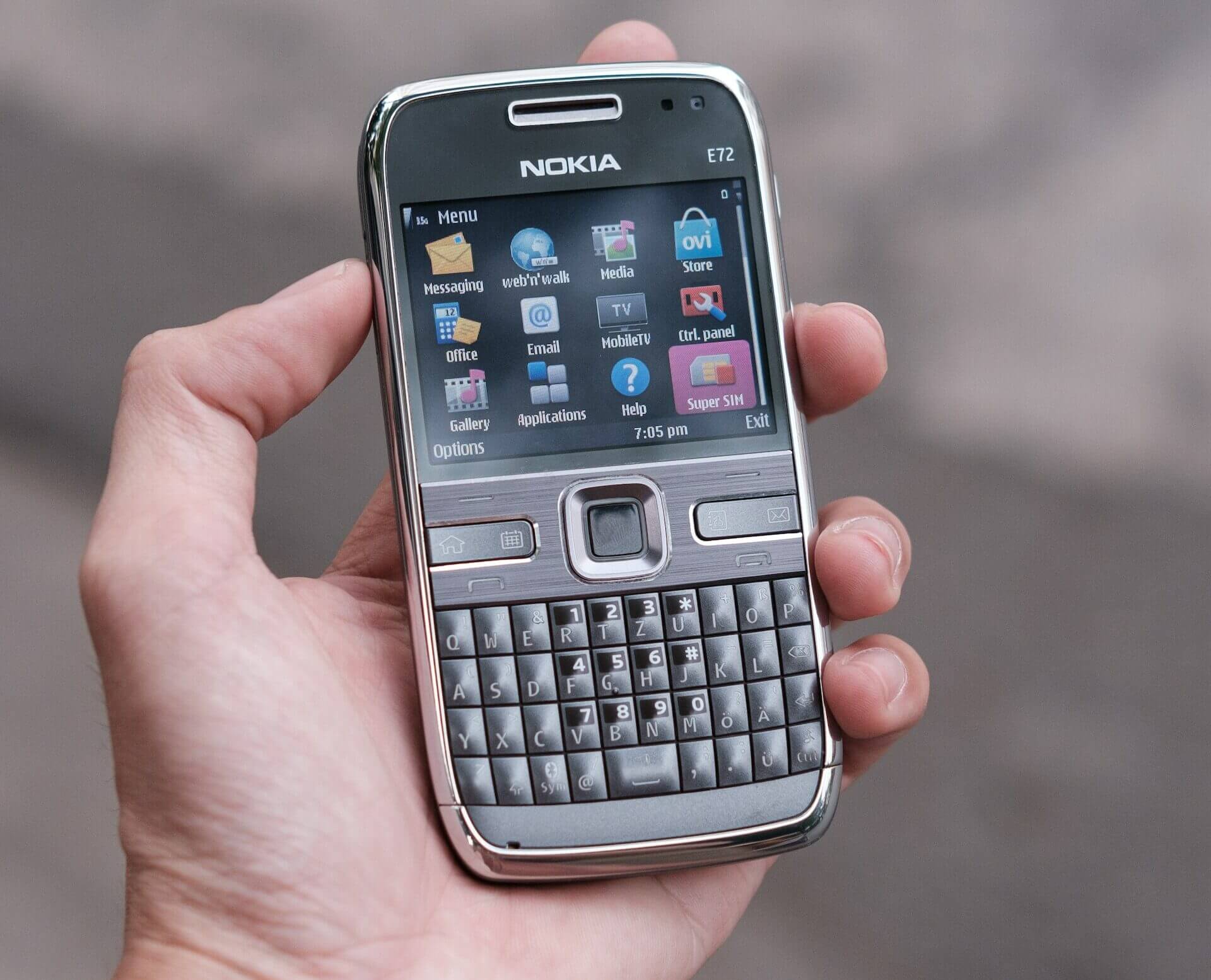 "Nokia" da smartfon istehsal edəcək