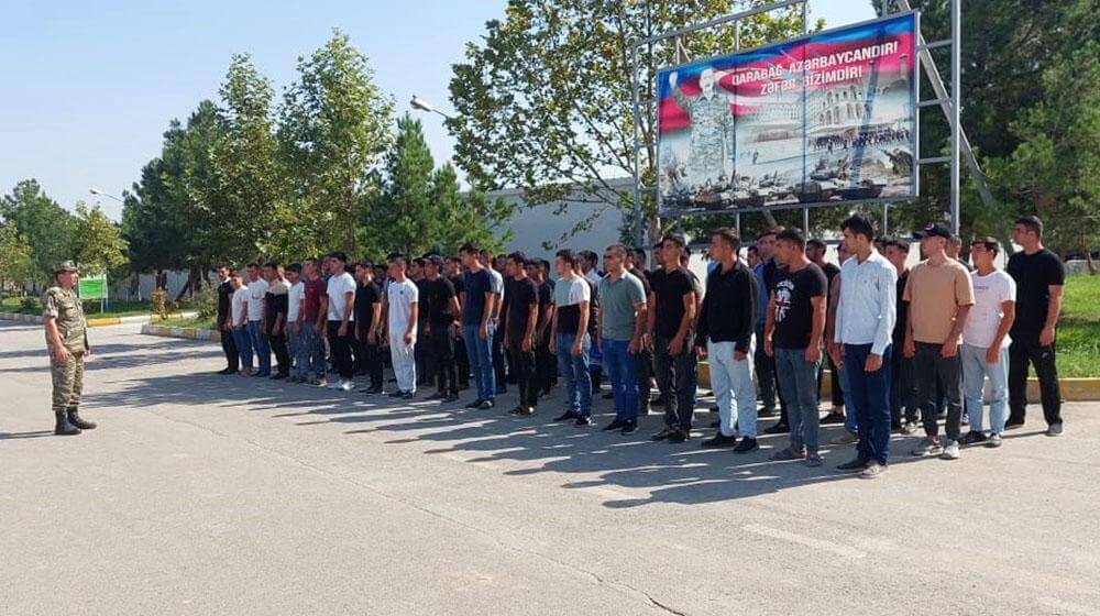 Ehtiyatdan çağırılan hərbi vəzifəlilərin növbəti təlim toplanışı keçirilir