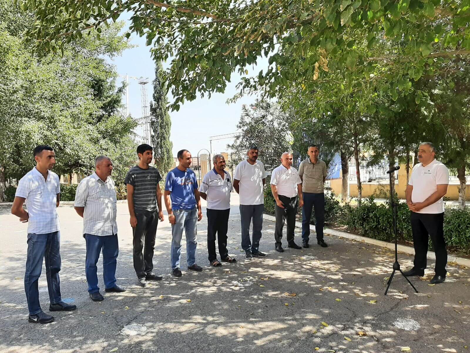 Vətəndaşlarla növbəti görüş Hacıqabulun Pirsaat qəsəbəsində baş tutdu