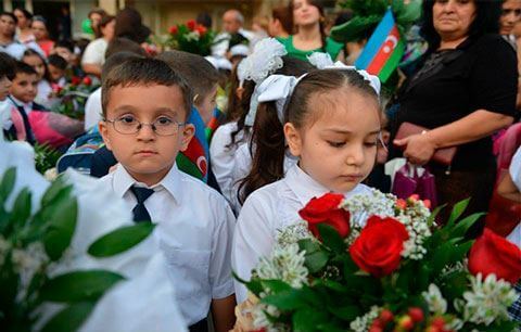 Azərbaycanda yeni dərs ilinə start verilib
