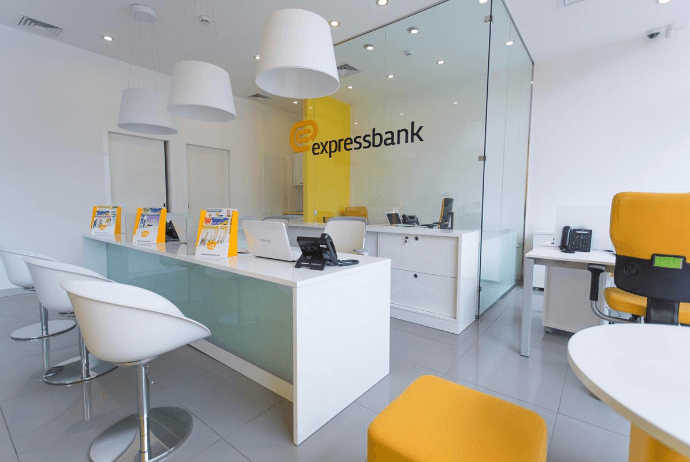 "Express Bank"a işçilər tələb olunur