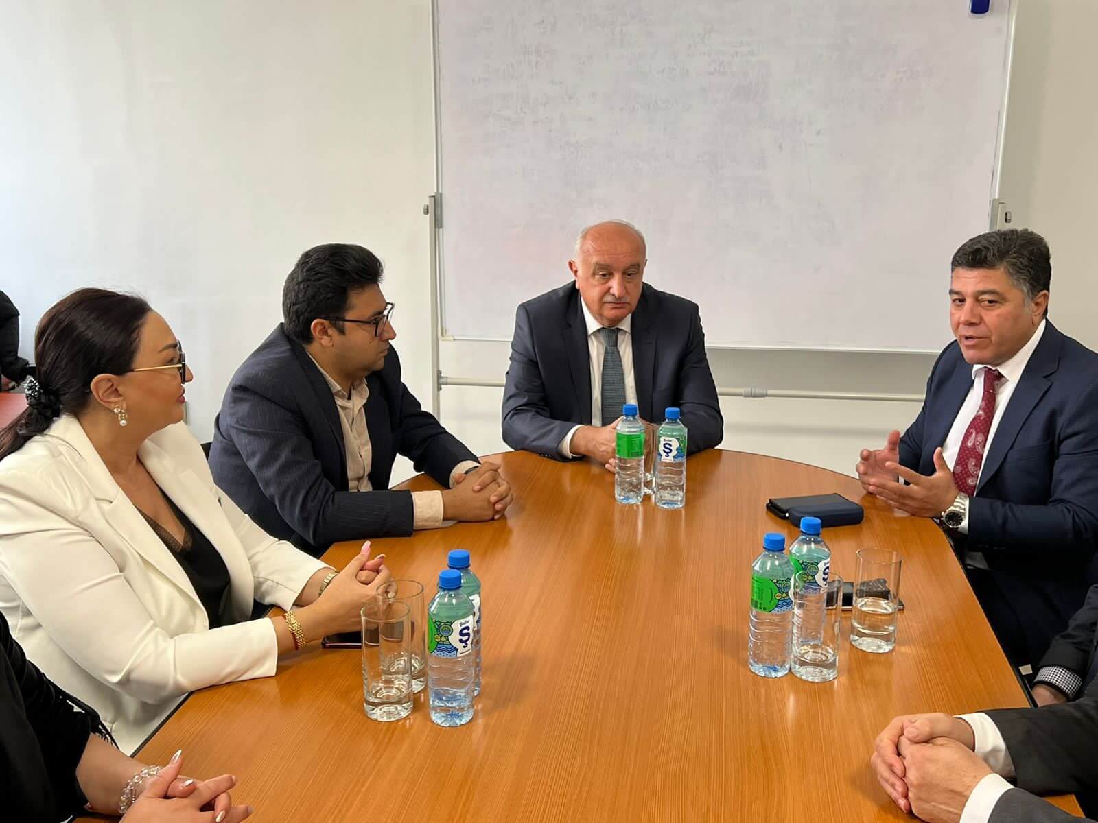 “Azəriqaz”da İctimai Şuranın təşkilinə dair ilk iclas keçirildi