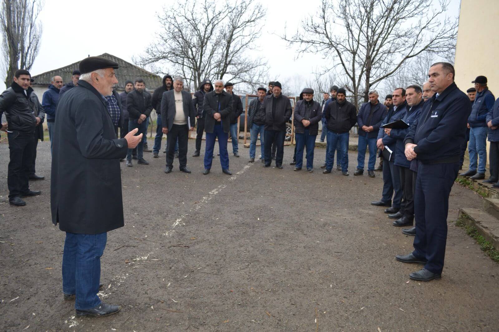 “Azəriqaz”: 40-a yaxın vətəndaşın problemi 4 nəfər tərəfindən ünvanlandı