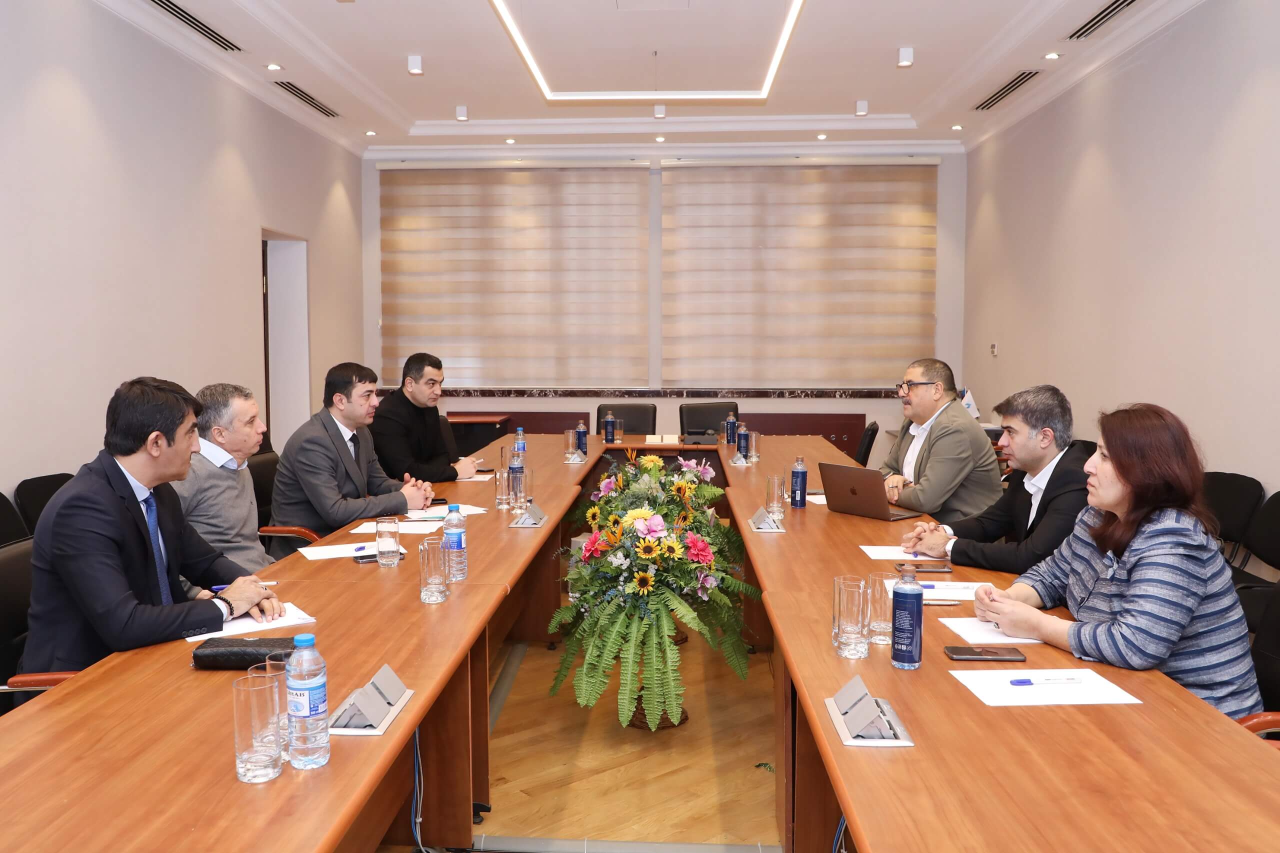 "Azəriqaz" yanında yeni yaradılan İctimai Şuranın ilk iclası keçirildi