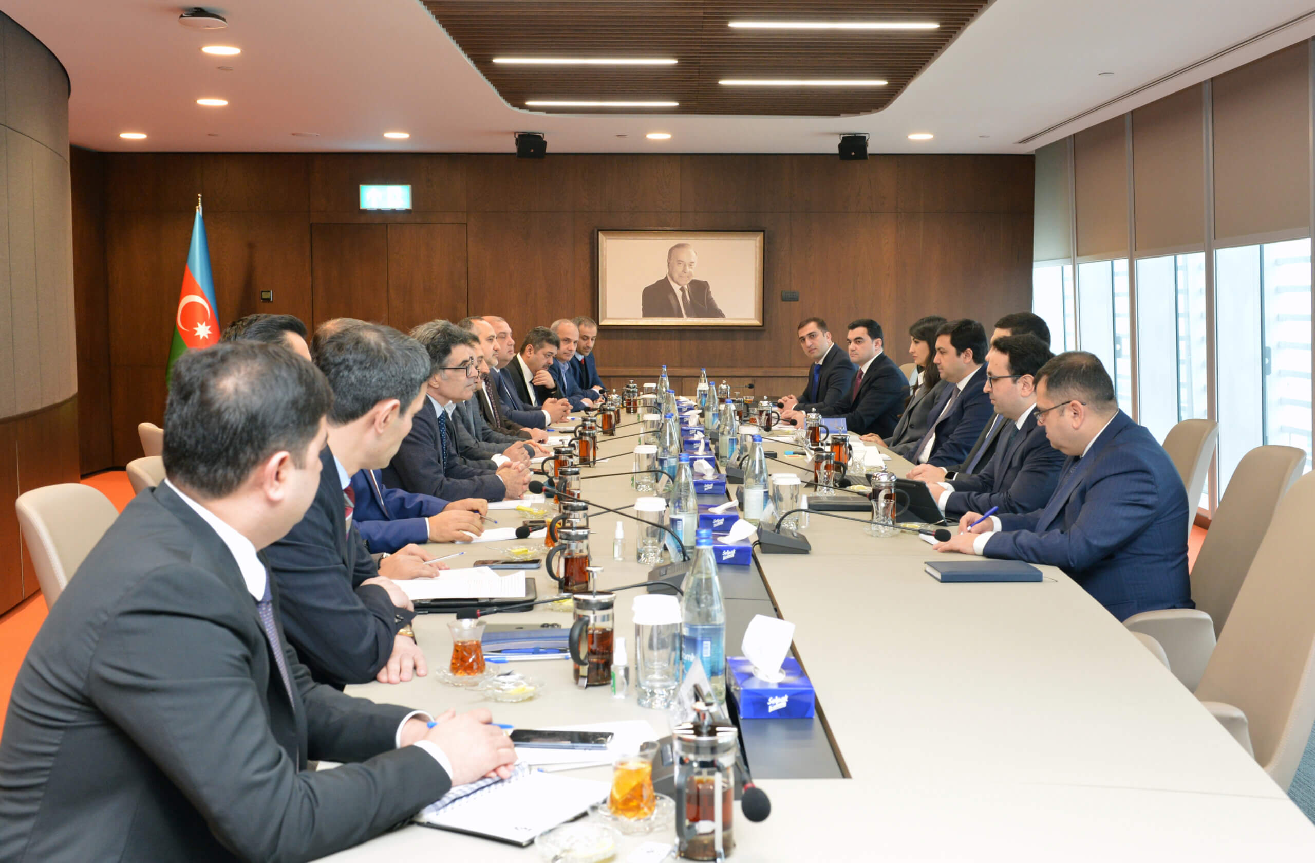 Vergi Xidmətində iqtisadçı-ekspertlərlə görüş keçirildi