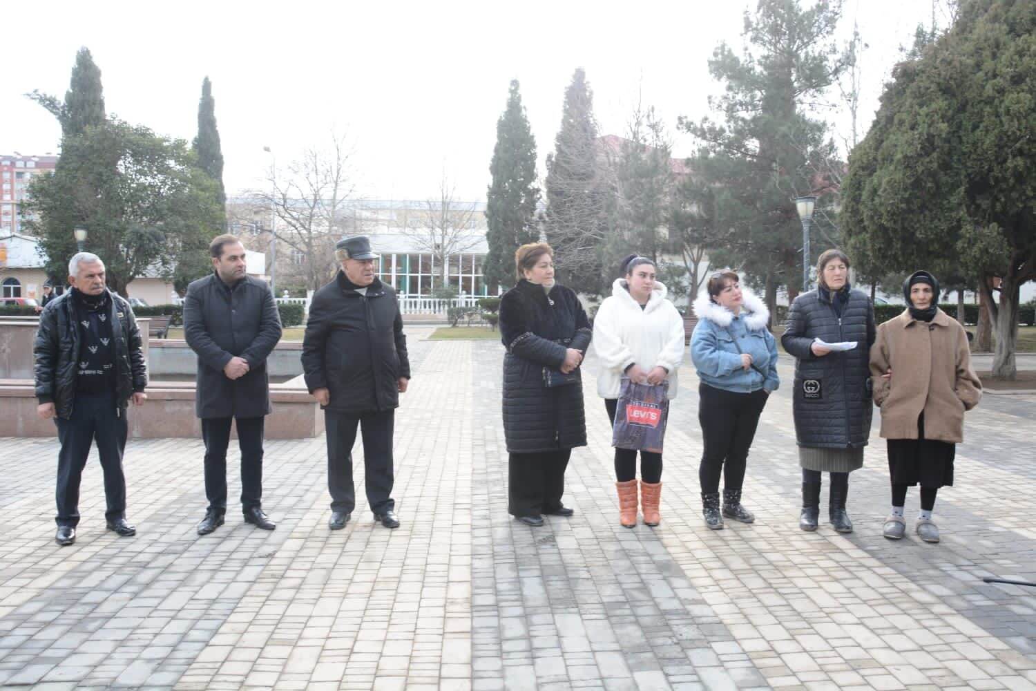 Həftənin ilk "Səyyar qəbul otağı" Gəncə şəhərində quruldu