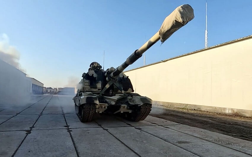 Orduda həyəcan siqnalı: Döyüş texnikası atəş mövqelərinə çıxarıldı
