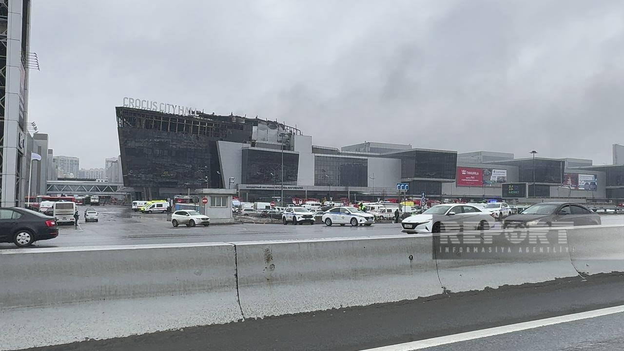 Terror aktı baş vermiş "Crocus City Hall"un son görüntüləri