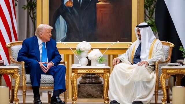 ABŞ və BƏƏ milyardlarla dollarlıq saziş imzalayıblar