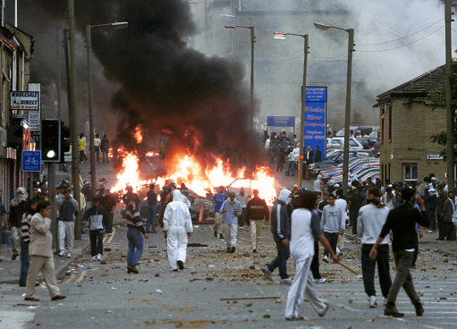 Turistlər üçün dünyanın ən təhlükəli 10 ölkəsi - SİYAHI